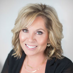 Headshot of Jen Du Plessis